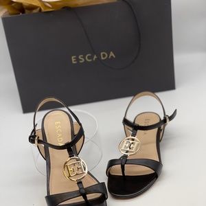 Escada shoes